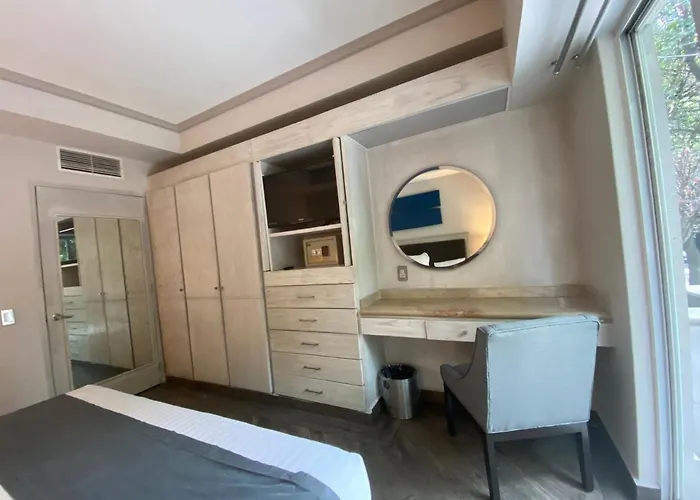 Del Angel Aparthotel 4*