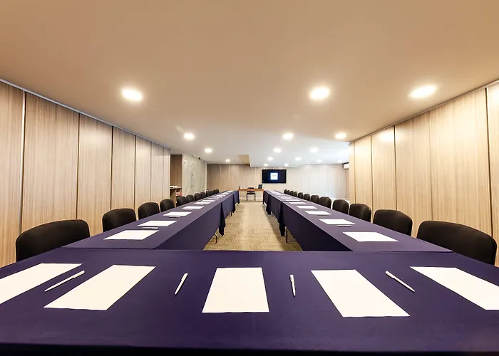 Del Angel Aparthotel 4*